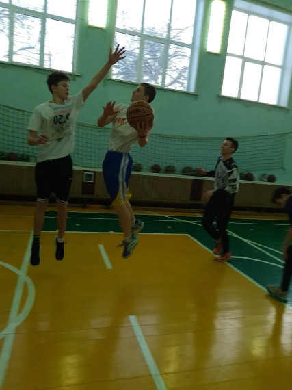 Подготовка к соревнованиям по баскетболу ШСЛ и дивизионном у этапу КЭС-баскет.
